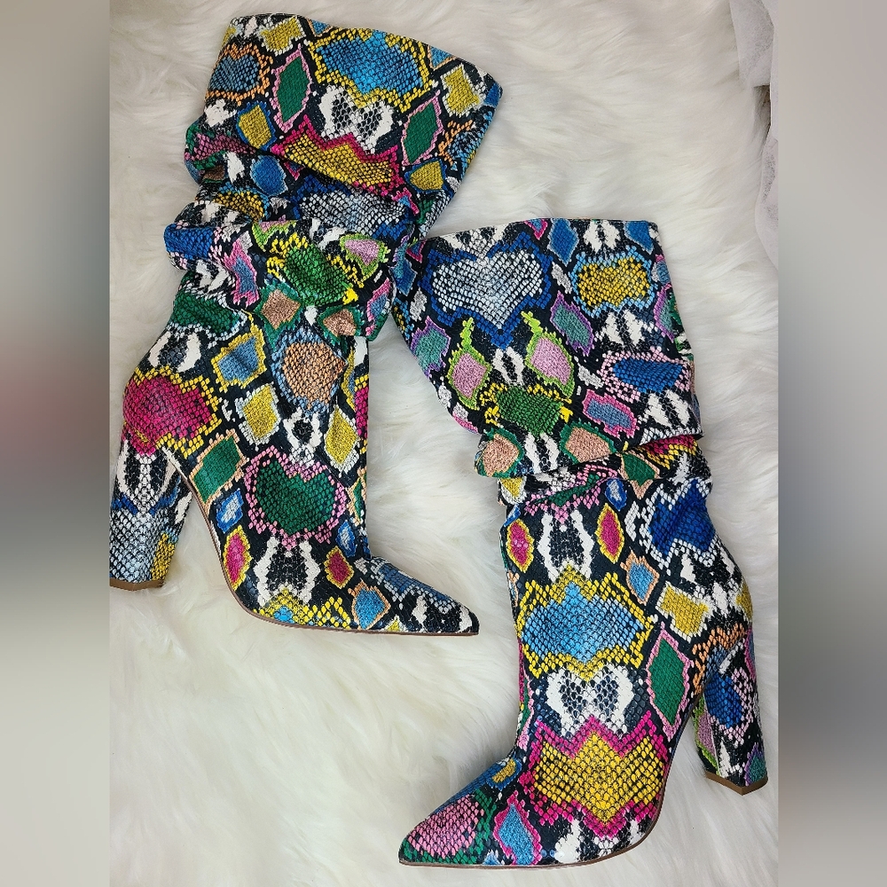 SZ 10 Multi-colored Boots
